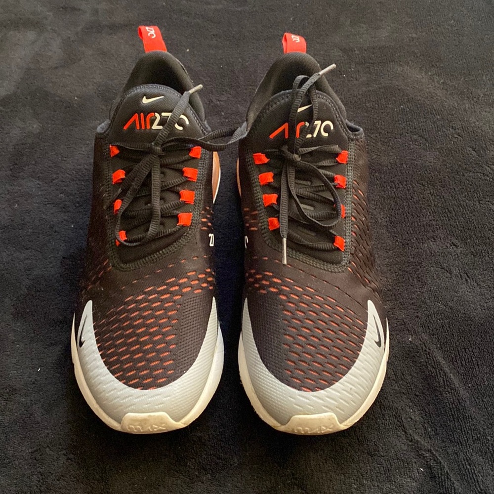Nike Air Max 270